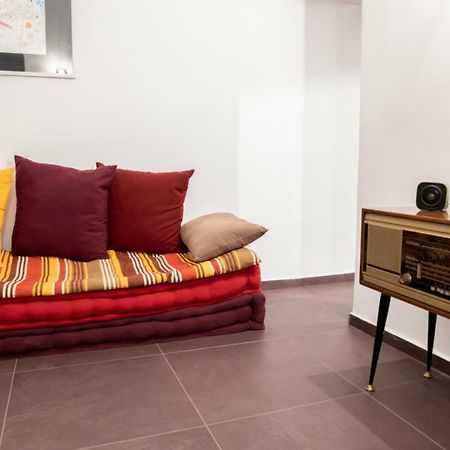 Bed and Breakfast Casa Magà Napoli Esterno foto
