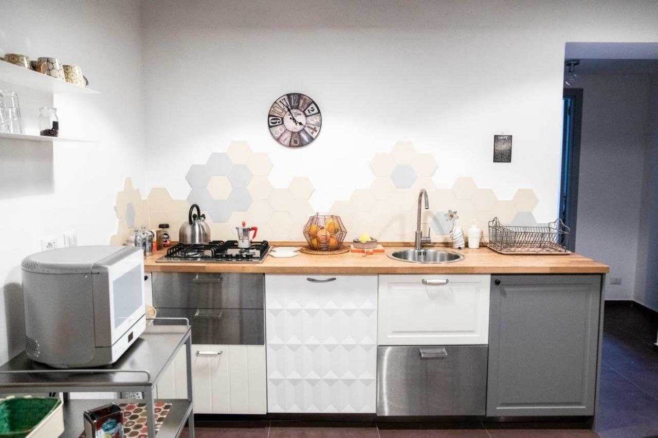 Bed and Breakfast Casa Magà Napoli Esterno foto