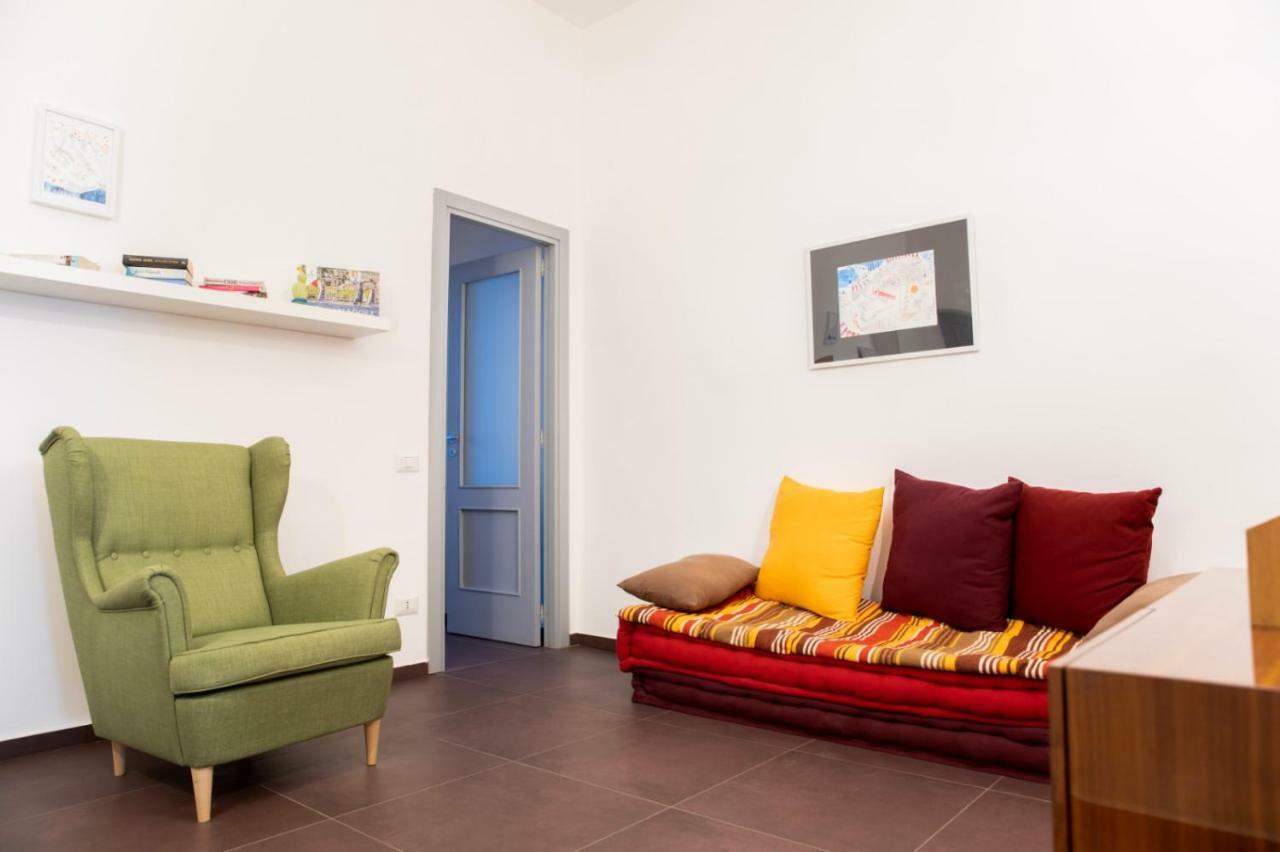 Bed and Breakfast Casa Magà Napoli Esterno foto