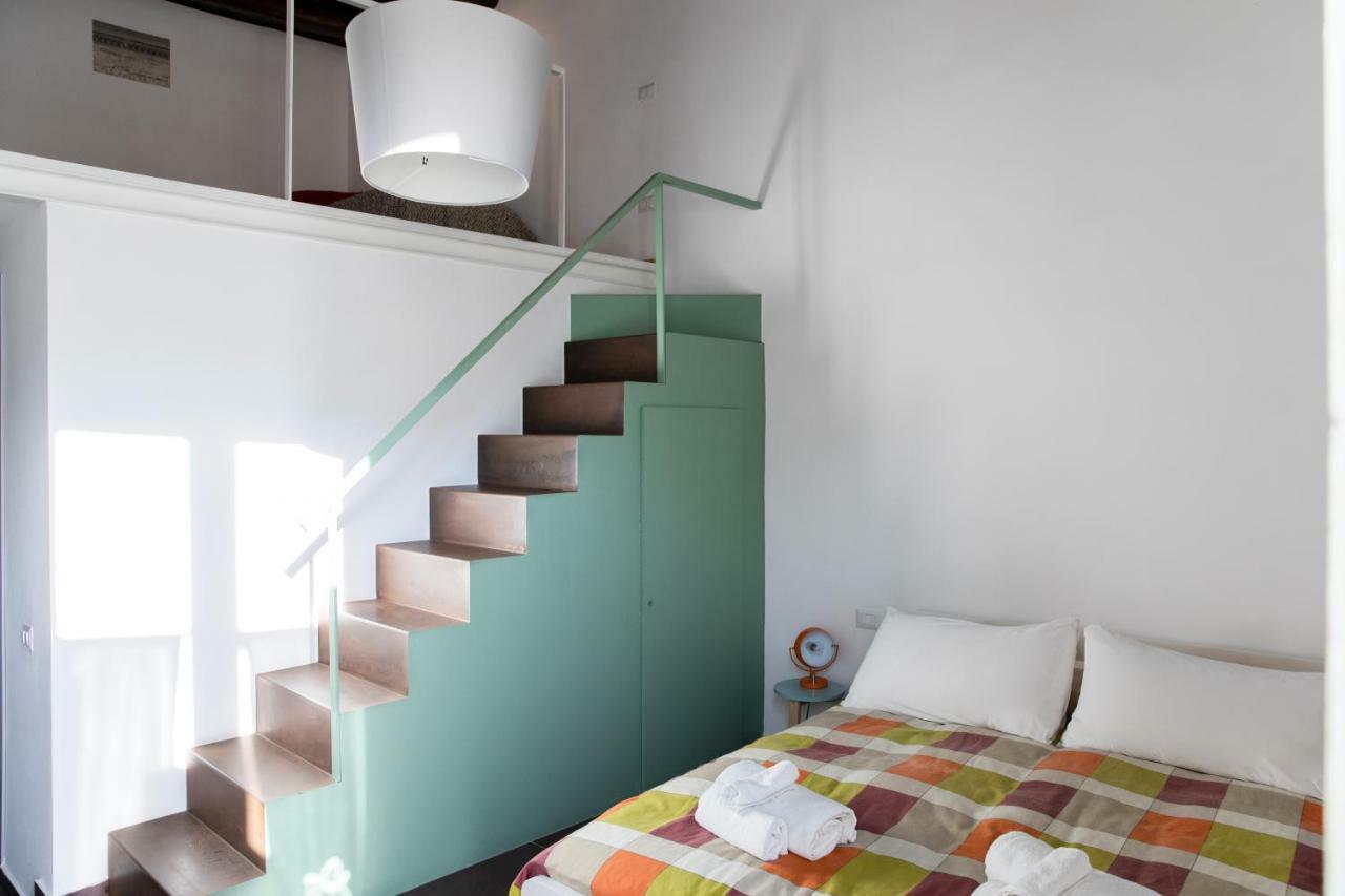 Bed and Breakfast Casa Magà Napoli Esterno foto