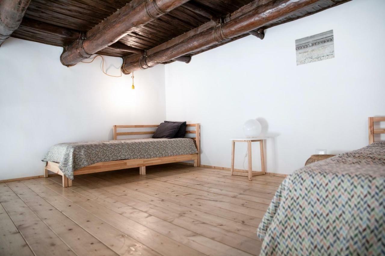 Bed and Breakfast Casa Magà Napoli Esterno foto